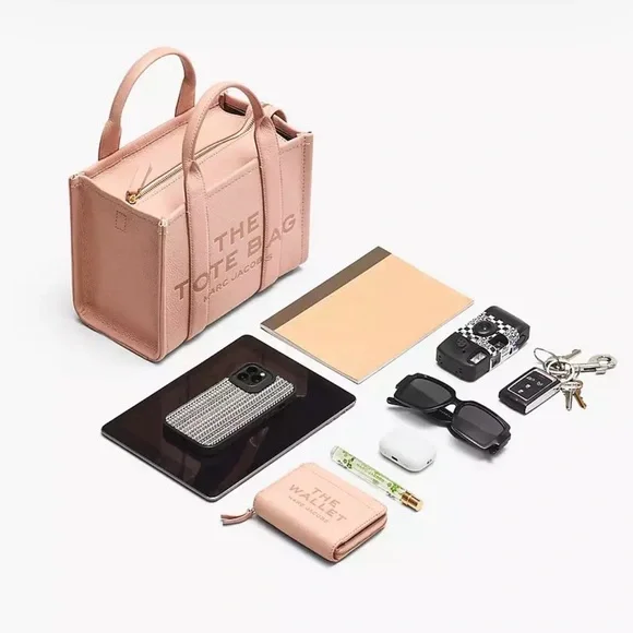 Marc Jacobs Black Leather The Tote Bag - Sz Small - Picture 14 of 14